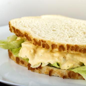 #HealthyWithElsie Egg Salad Sandwich